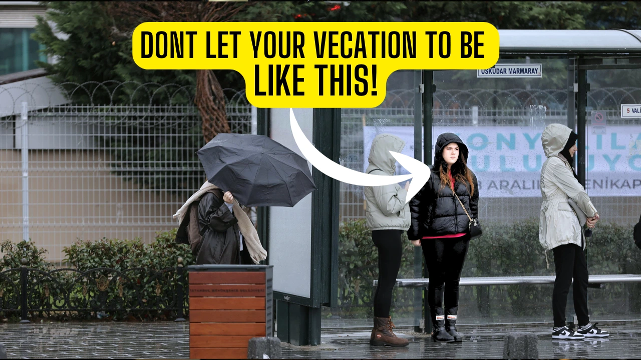 Beachfront view of Pattaya city with clear blue sky, palm trees, and calm sea, showing the ideal weather and relaxed vibe that make Pattaya one of Thailand’s top destinations in 2025
